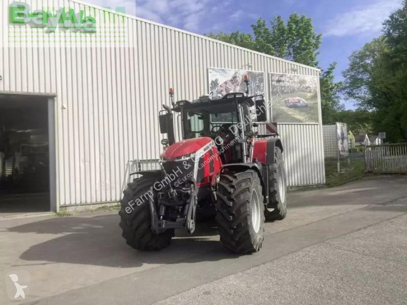Lantbrukstraktor Massey Ferguson  8s.305...