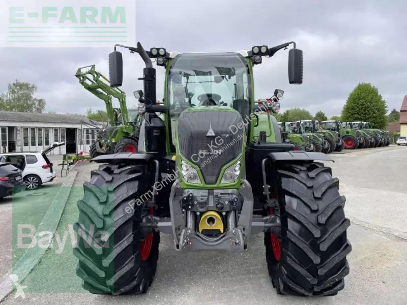 Landbrugstraktor Fendt  724 vario s4 profi plus
