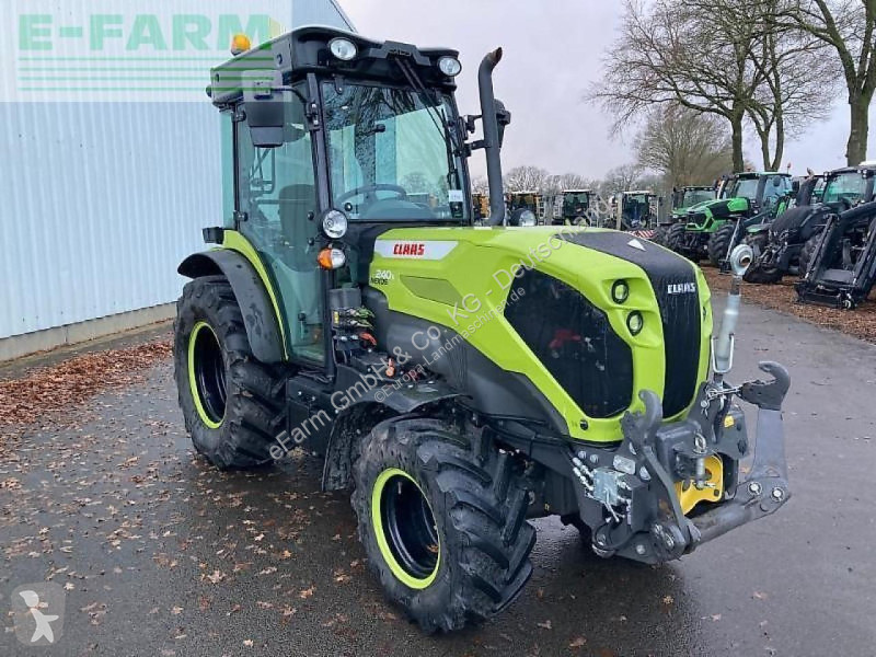 Landbrugstraktor Claas  nexos 240 s