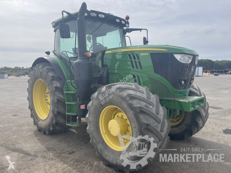 Сільськогосподарський трактор John Deere 6195R