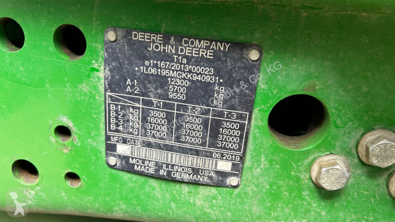 Lantbrukstraktor John Deere 619