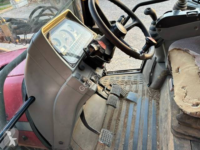 Massey Ferguson 6255 tractor