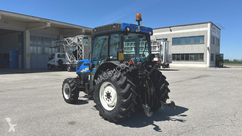Lantbrukstraktor New Holland T4.100LP 4X4