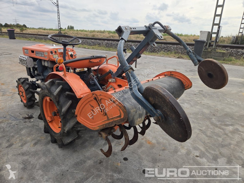Tractor Kubota B5000