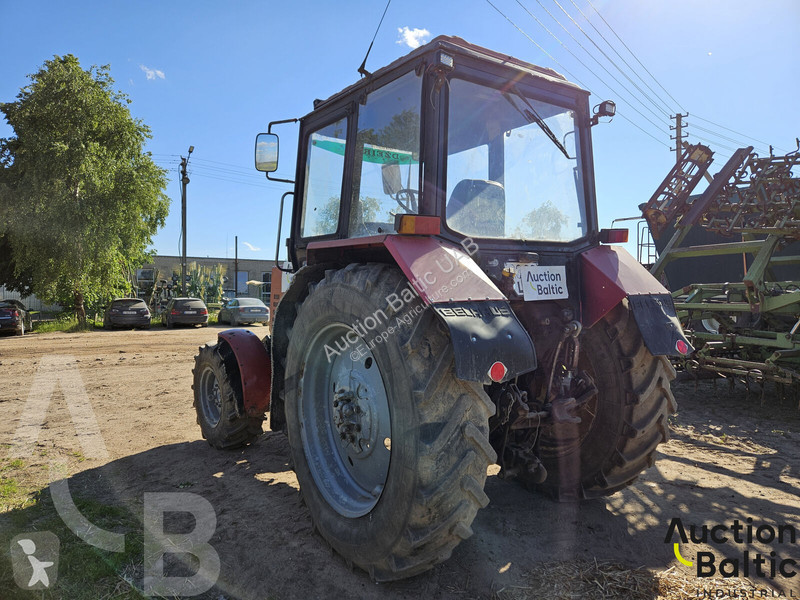 Lantbrukstraktor Belarus MTZ 1025