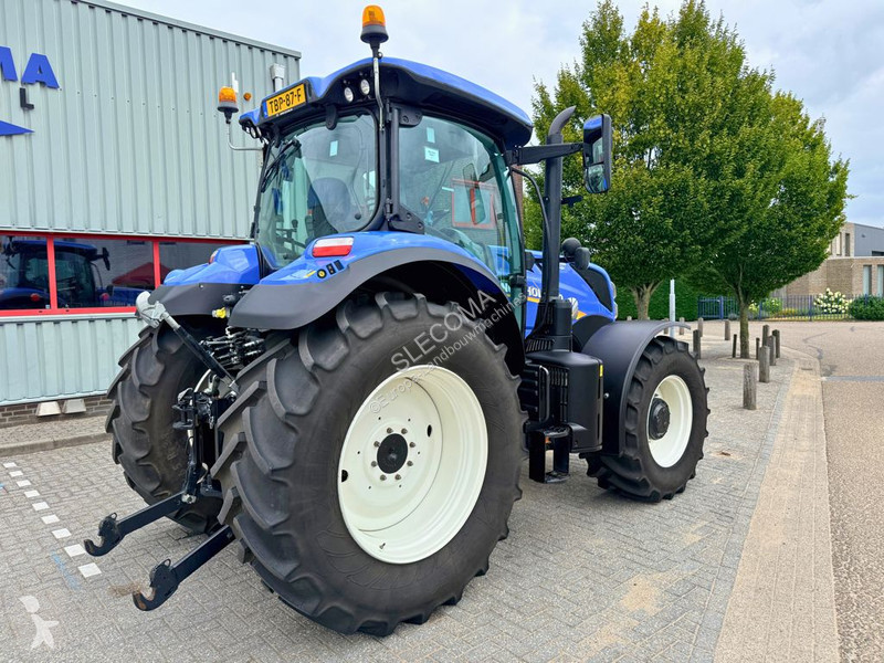 New Holland T7.165S Range Command tractor