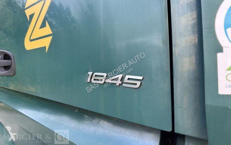 Tracteur Mercedes