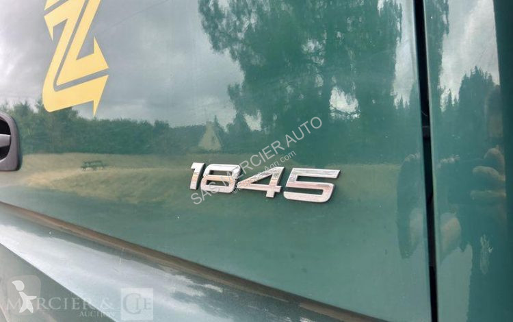 Tracteur Mercedes