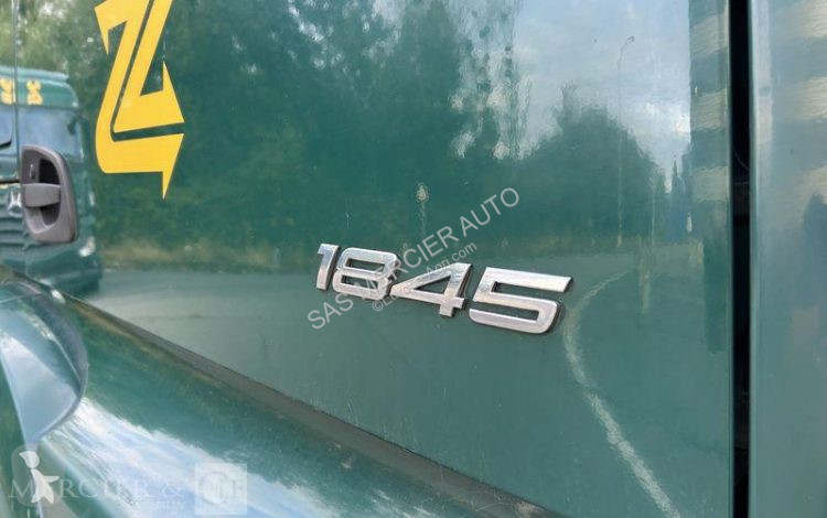 Tracteur Mercedes