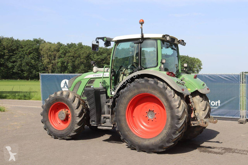 Lantbrukstraktor Fendt 716 Vario