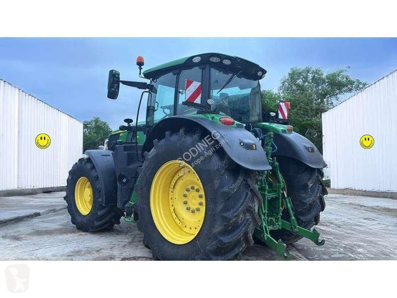 Lantbrukstraktor John Deere 6R