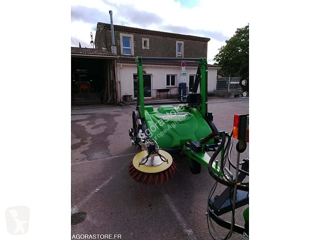 Tractor