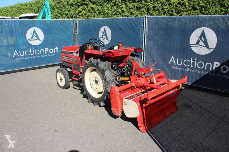 Lantbrukstraktor Yanmar F22
