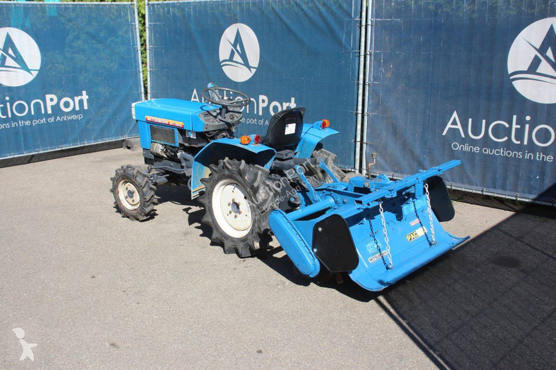 Lantbrukstraktor Mitsubishi MT1301D