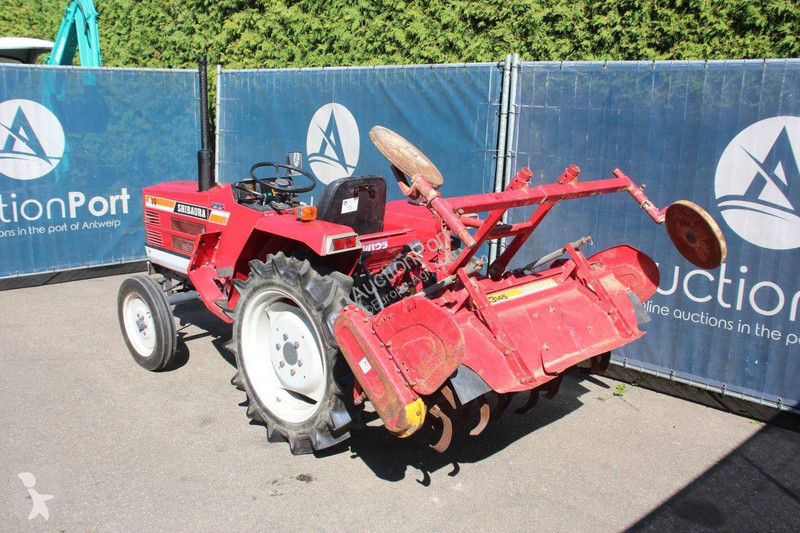 Lantbrukstraktor Shibaura P19
