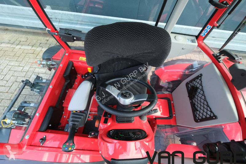 Zemědělský traktor Antonio Carraro TTR 4800...