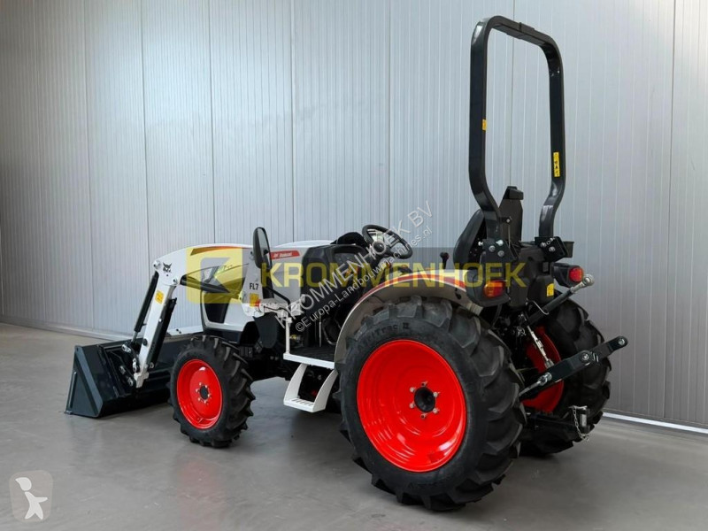Zemědělský traktor  CT 2025 Front loader FL7