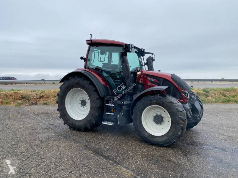 Tracteur agricole Valtra N175/DIRECT UNLIMITED...