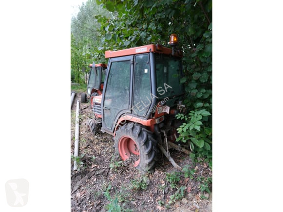 Tractor Kubota B2400D
