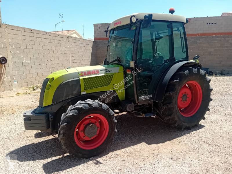 Tractor Claas NECTIA 267F