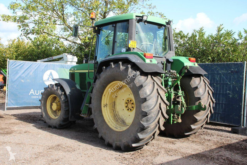 Tractor John Deere 6610