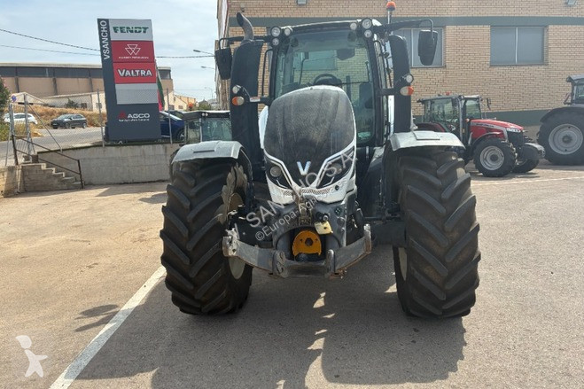 Tractor Valtra T 194 VERSU
