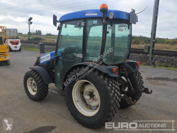 Сільськогосподарський трактор New Holland