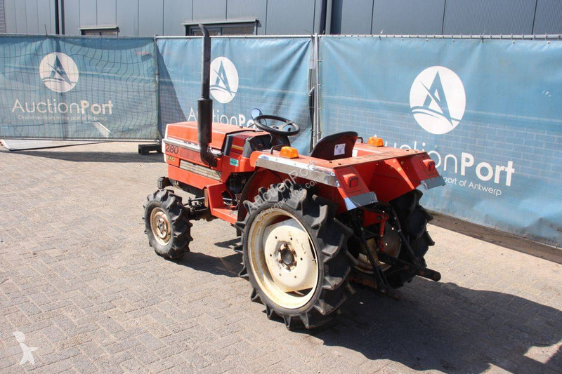 Tractor Mitsubishi MTE2000D