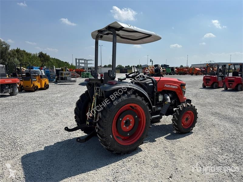 Сільськогосподарський трактор  TT604 4WD...