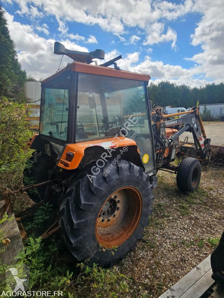 Tractor Renault R3143