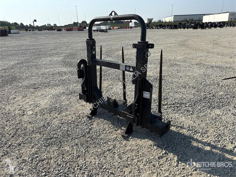 BUB2616 Bale Forks equipments