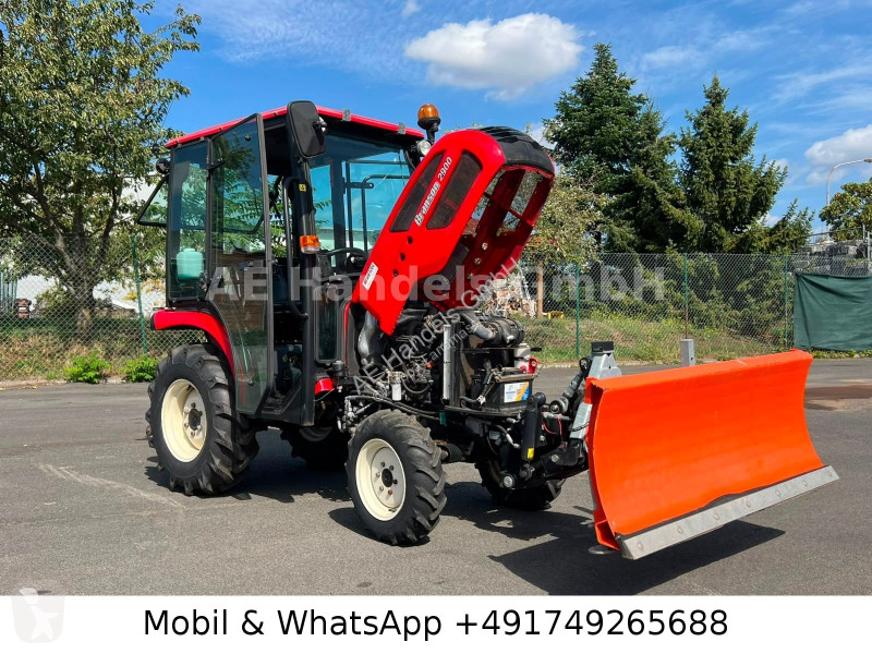 Tractor Branson 2900 Ackerschlepper...