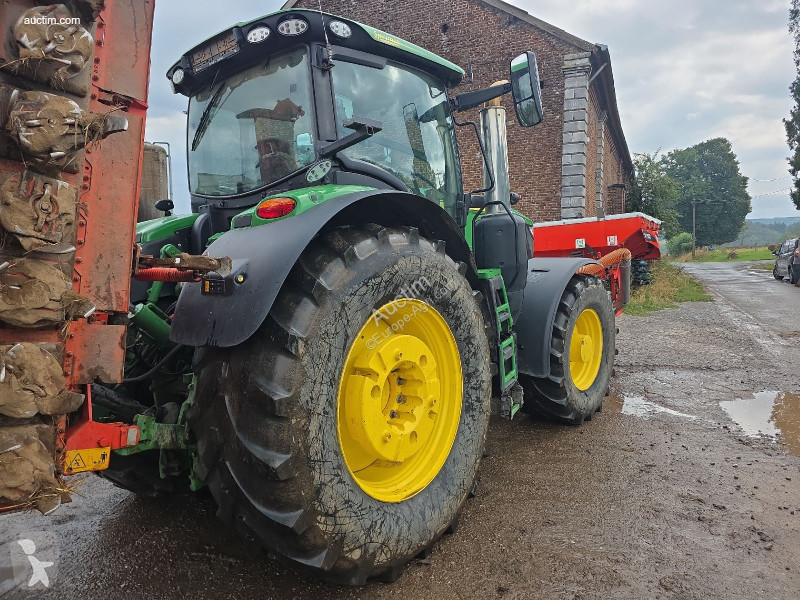 Ciągnik John Deere e18 6r 250
