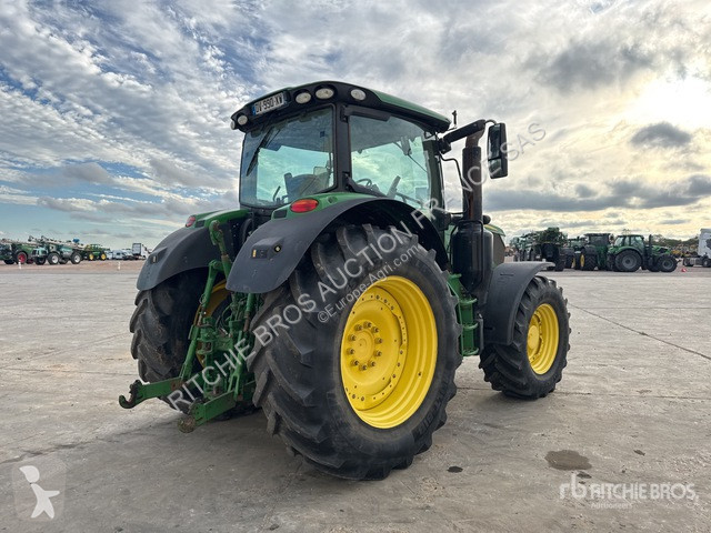 John Deere 6175R tractor