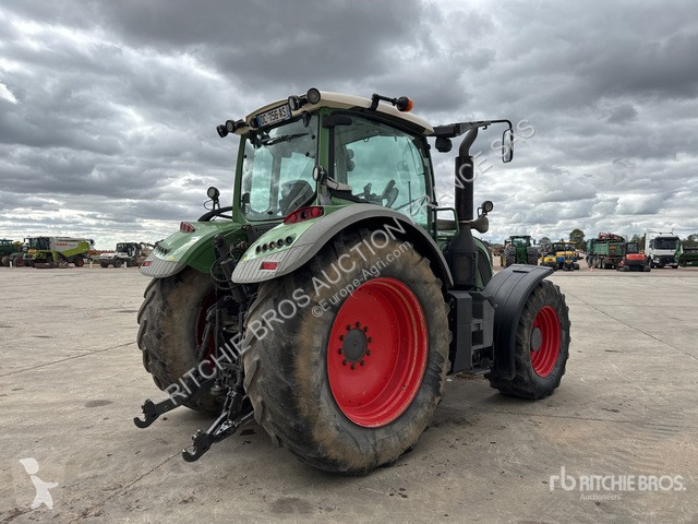 Tractor Fendt  718 Vario