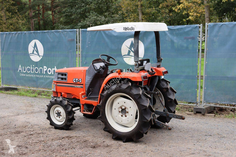 Kubota GT-5 tractor