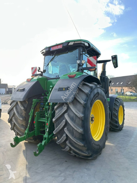 John Deere 83 410 tractor