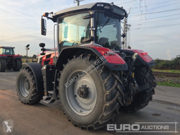Tracteur agricole Massey Ferguson