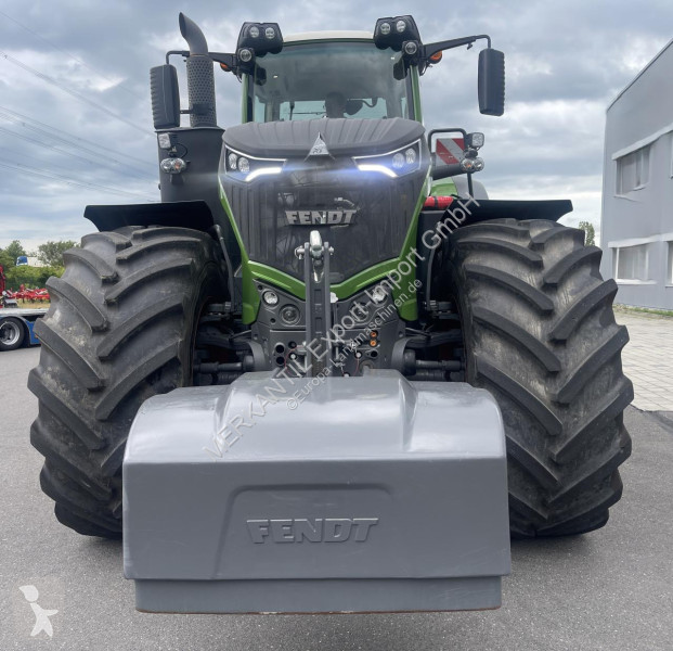 Tracteur agricole Fendt  1050 Vario