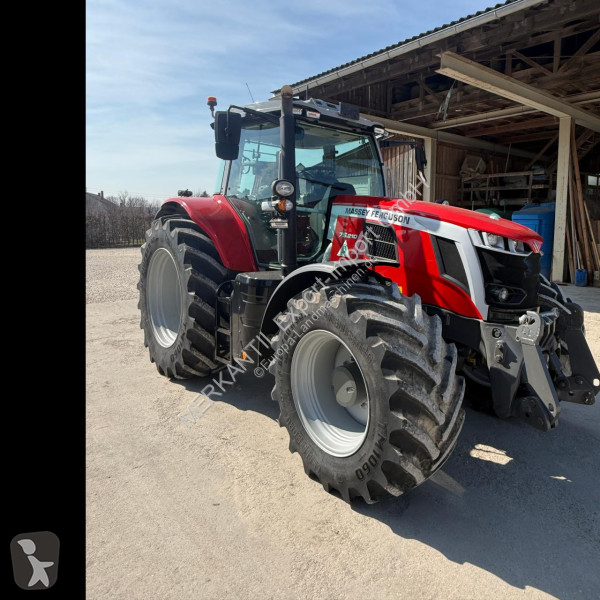 Tractor Massey Ferguson  7S.210 VT