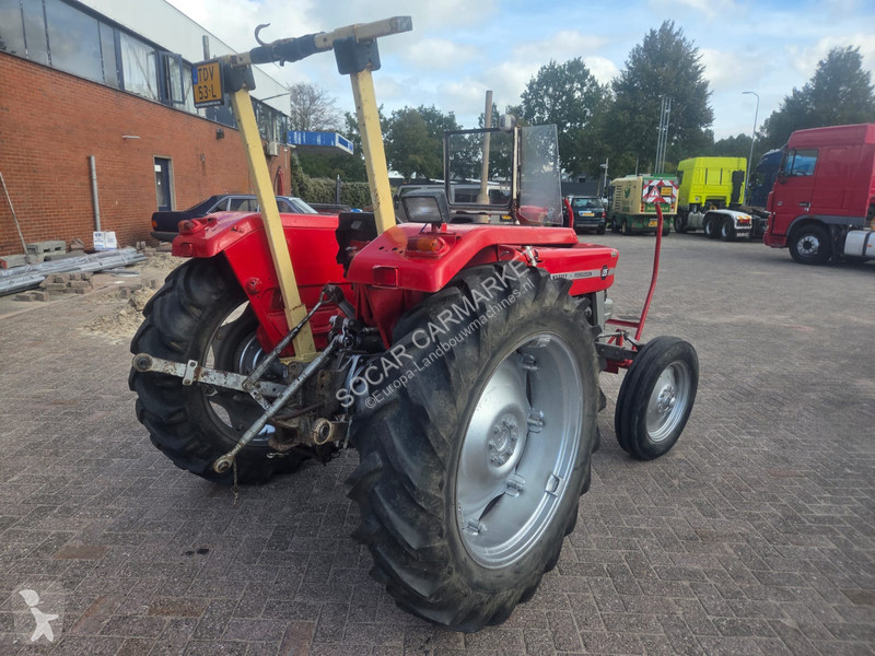Tracteur agricole Massey Ferguson 135 135