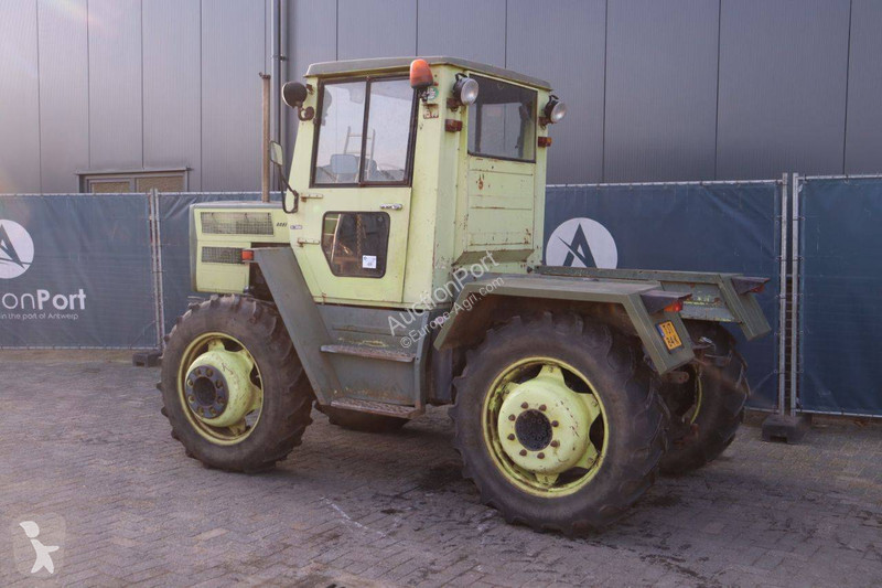 Tractor agrícola  800