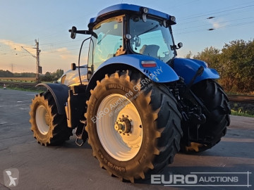 Tracteur agricole New Holland