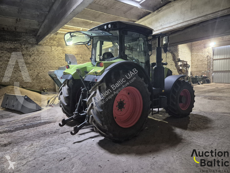 Trattore Claas Arion 650