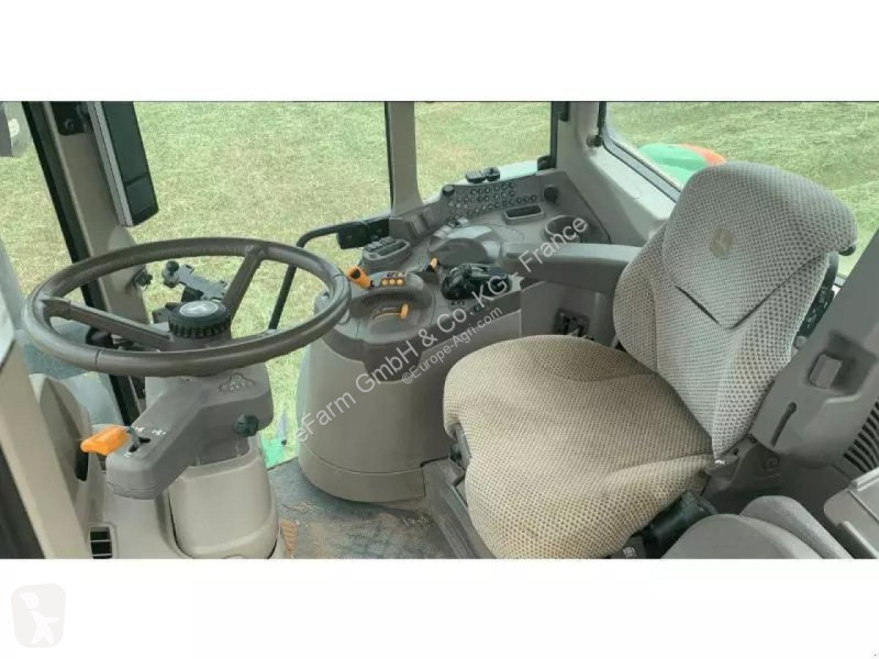 Трактор John Deere  6155m