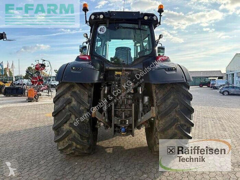 Tracteur agricole Valtra  t214 direct