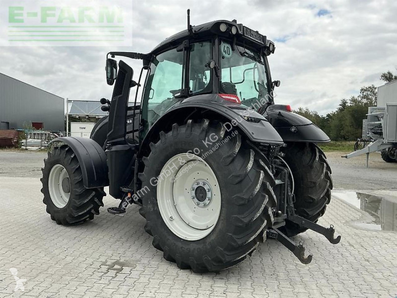 Tracteur agricole Valtra  t155a 2a1