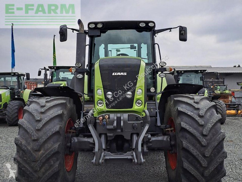 Tractor Claas  axion 820 c-matic