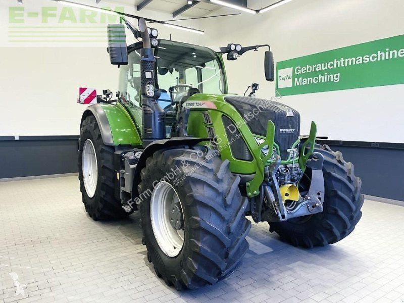Tracteur agricole Fendt  724 vario s4 profi plus