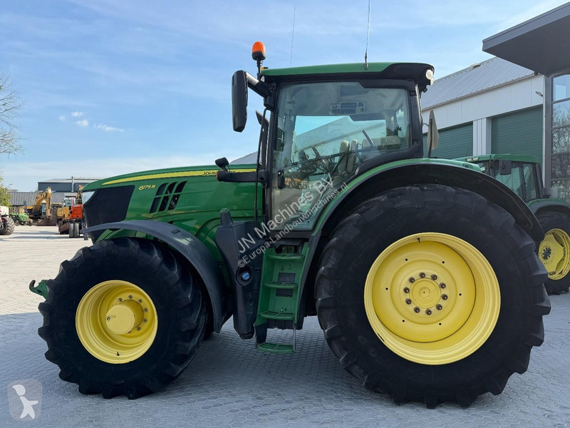 Tracteur agricole John Deere 6175R